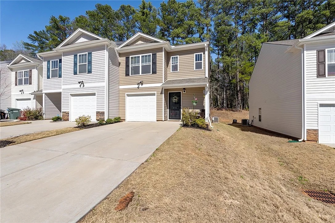 511 Oakmont Valley Trail - 1